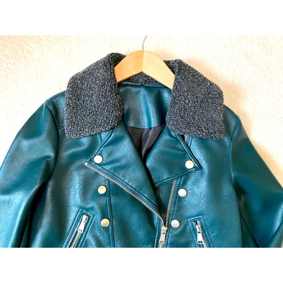 Sherpa Collar Moto Jacket - Picture 2 of 9